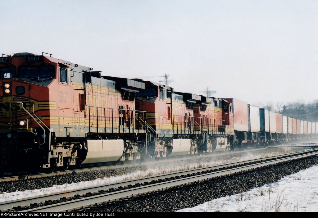 BNSF 5507 West